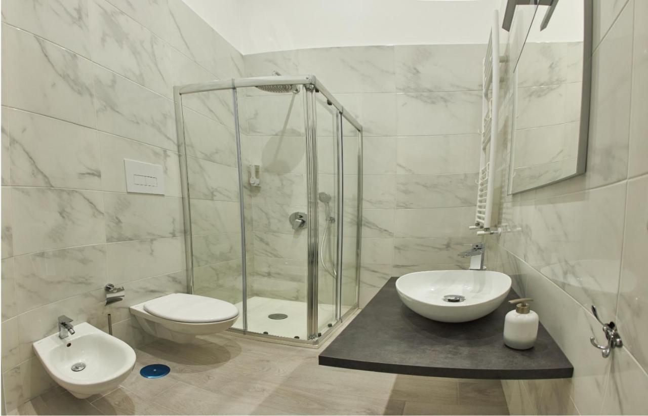 B&B Dint 'O Core E Napule Naples Extérieur photo